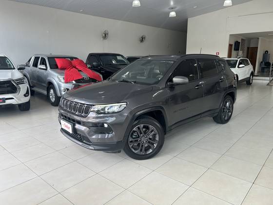 JEEP COMPASS 1.3 T270 TURBO FLEX LONGITUDE AT6